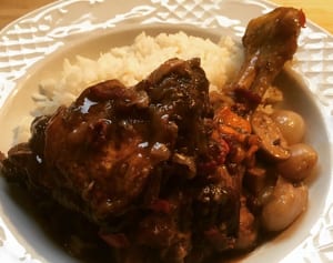 第99飯「鶏の赤ワイン煮」