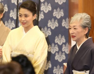 麻央「生きて成田屋の味を…」献身手料理に義母が込めた願い