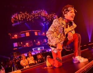 チャン・グンソク、ゾンビを操る！TEAM H熱狂公演リポート