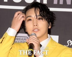 SUPER JUNIOR ソンミン、ファンに謝罪「入隊前に傷つけて申し訳ない」