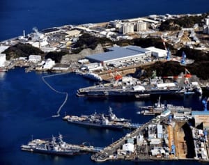 「基地の街」動揺　米軍撤退、可能性は　米大統領にトランプ氏