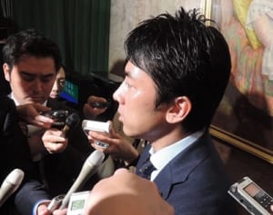 進次郎氏「日本は約束果たした」　TPP承認案の衆院通過受け