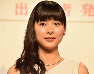芳根京子『べっぴんさん』支える百田夏菜子との“毒舌会話”