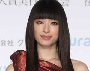 栗山千明告白「過度なタグ偏愛」を専門家が分析