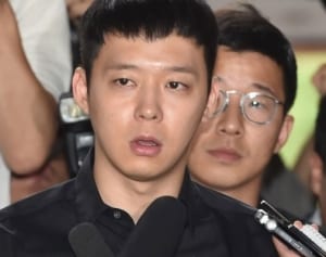 パク・ユチョン、24日の裁判に証人として出席