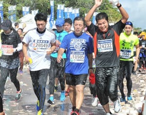 NAHAマラソン　102年ぶり師走の28度　那覇、史上最高