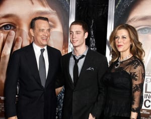 トム・ハンクスのドラ息子チェスターが改心──きっかけは娘の誕生