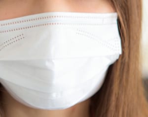 抗生物質は効果なし! 冬の風邪は“飛まつ感染”に注意