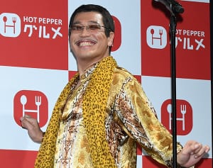 ピコ太郎、「本名です」と語るも黒柳徹子の追及に白旗を