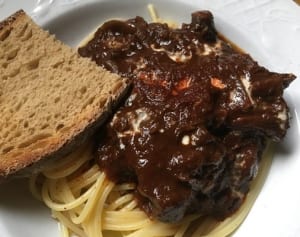 第107飯「牛肉のパプリカ煮込み（グーラッシュ）」