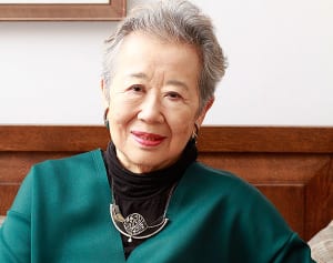 79歳桐島洋子が語る日本の教育「『転ばぬ先の杖』ではダメ」
