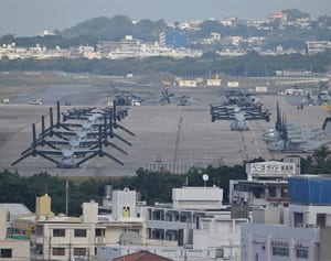 政府、原因特定せず「安心」　オスプレイ空中給油再開