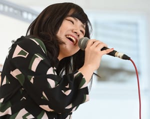 私しか歌えない歌を　女子高生シンガー・安次嶺希和子