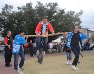 「あがーでーじ痛い」　股間の痛み耐え子宝願い「ドウドイ」　沖縄名護市