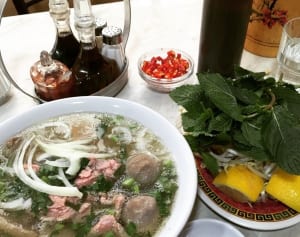 第21回　氷点下のパリを、ほかほかアジアごはんで乗り切ろう～マダムミキのパリの食・デザイン365日