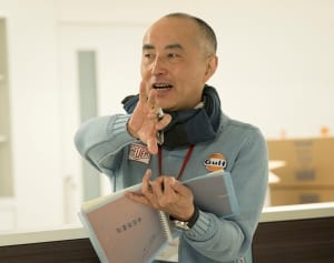 遊川和彦 映画監督初挑戦の陰にあった「90歳実母との約束」