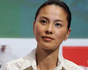 江角マキコ　不倫弁明インタビューでついた“細かすぎる嘘”