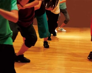 夢諦められず再びステージに！「アラ40アイドル」たちの奮闘