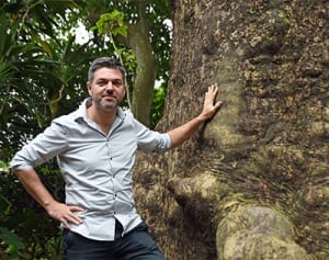 スイス出身監督が見た沖縄、映画「カタブイ」が上映開始ー日常切り取る