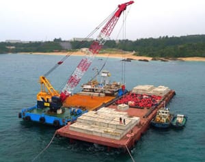 防衛局、辺野古強行…海上工事に着手ー沖縄県、文書で中止要求