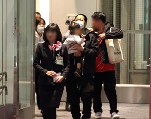 上戸彩 離婚危機報道の夫HIROと「絆のLA家族旅行3泊5日」