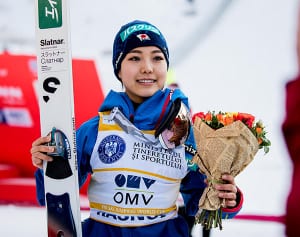 高梨沙羅も実践「横隔膜呼吸」で脂肪と肩こりを落とす！