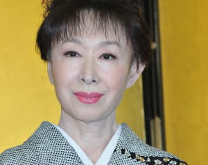 生放送CMのミスが評判に 三田佳子、少女時代の思い出語る