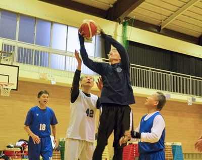 横浜でご長寿全力ダンク　60歳以上のバスケ全国大会　25、26日に横浜で開幕