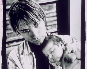 カート・コバーン50回目の誕生日に娘フランシスが手紙