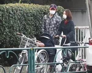 庶民派ベビーカー愛用の大渕弁護士 育児語る講演会に女性殺到