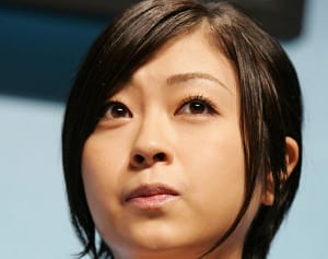 宇多田ヒカル“異例の移籍”カギを握る「3人の恩人」の存在