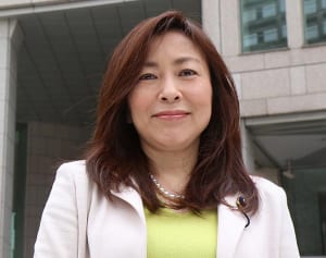 “小池新党”上田令子都議語る 「オッサン政治に光を！」