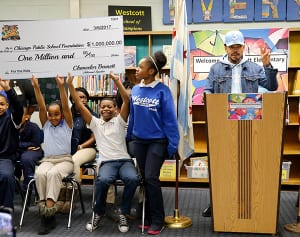 グラミー歌手チャンス・ザ・ラッパー、地元の公立小学校に1.1億円を寄付