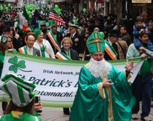 元町緑一色、国際色豊かに　12日・セントパトリックデー