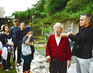 沖縄戦跡を歩く『ピースウオーキング』友奪った戦争語る