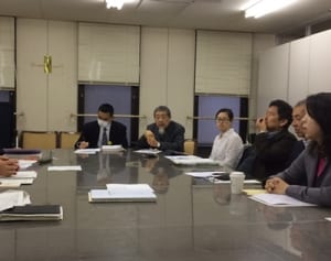 〈時代の正体〉「反ヘイト宣言を」　川崎市教委に要望