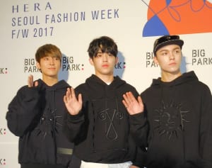 SEVENTEENがランウェイデビュー！