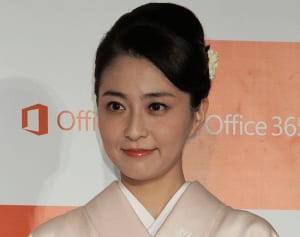 小林麻央 “鈍感”を捨て「身体の変化に気づける私になる」