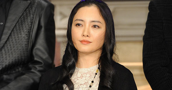 仲間由紀恵“仕事セーブ”の陰にあった「37歳の本気妊活」 | 女性自身