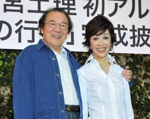 愛川欽也さんが贈った家で…“元愛人”が60代新恋人と半同棲