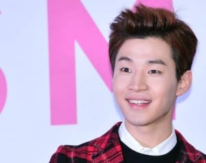 SUPER JUNIOR-M ヘンリー、「9年間彼女がいない」