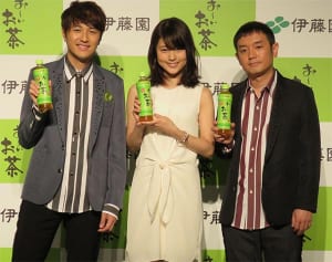 有村架純も参戦！美人女優が繰り広げる三つ巴のお茶CMバトル