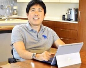 地元沖縄で仕事「場所を問わない働き方を広めたい」ITを駆使しワークスタイル変革