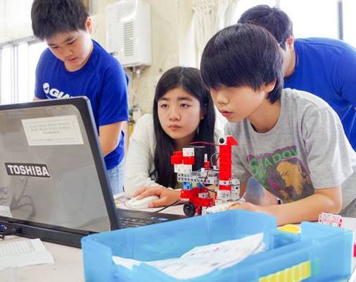 お困り解決ロボット誕生！　横浜の子安小6がプログラミング挑戦