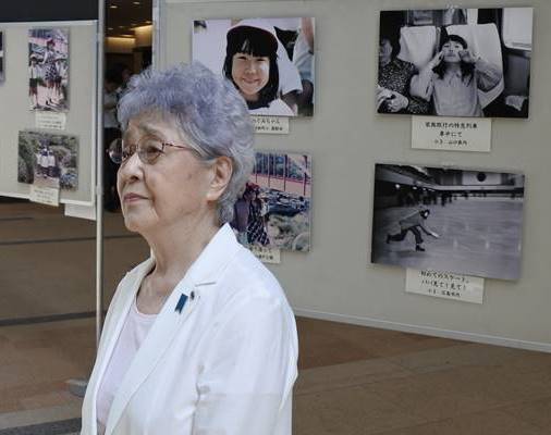 めぐみさん母「40年の重み感じた」　川崎、写真展訪れ心境