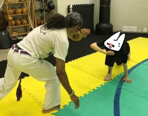 闘う女子になれ！ブラジルの格闘技「カポエイラ」で楽しく肉体を呼びさます