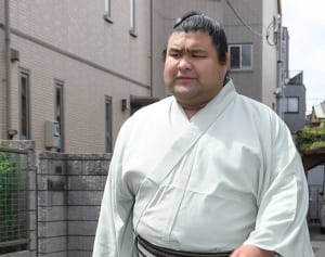 高安 強さの秘訣は豚の丸焼き！フィリピン人母が語る仰天食育