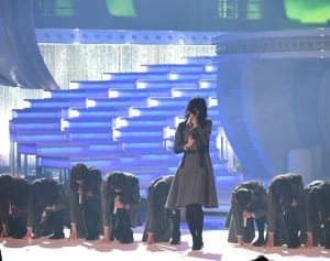 欅坂46　アイドルレベル凌駕！圧巻ダンスを生んだ立役者の存在