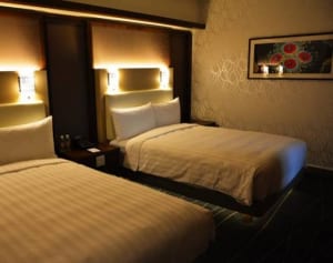 インスタで10万人が共感！『♯こじらせ処女の初彼氏』って？