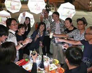 夜のピクニック盛況　真夏のオアシス 新都心　住民ら主催、異業種交流も